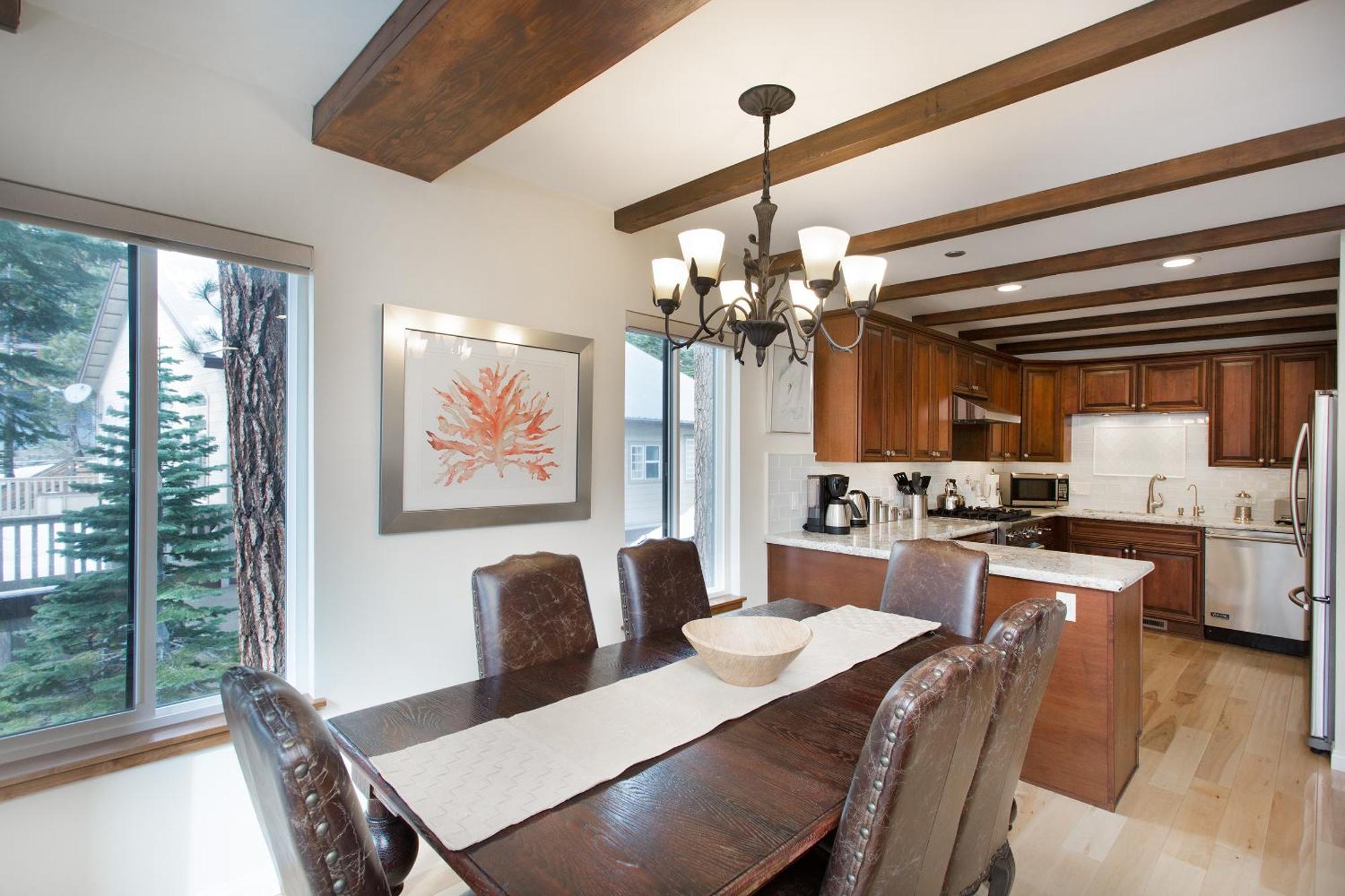 Val D'isere At The Village By 101 Great Escapes Mammoth Lakes