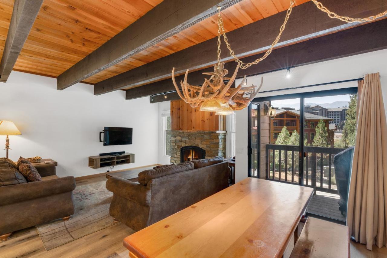Val D'isere At The Village By 101 Great Escapes *