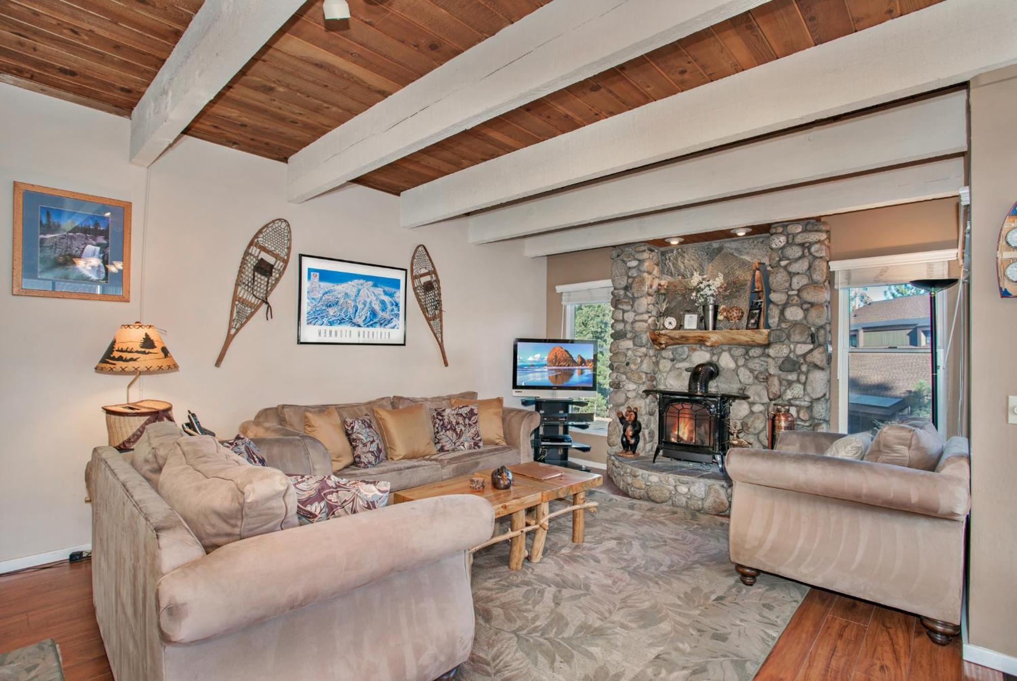 Val D'isere At The Village By 101 Great Escapes * Mammoth Lakes